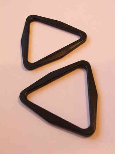 50mm black plastic Triangle x 10