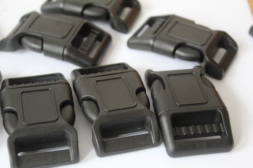 25mm Delrin Curved Side Release Buckles x 50